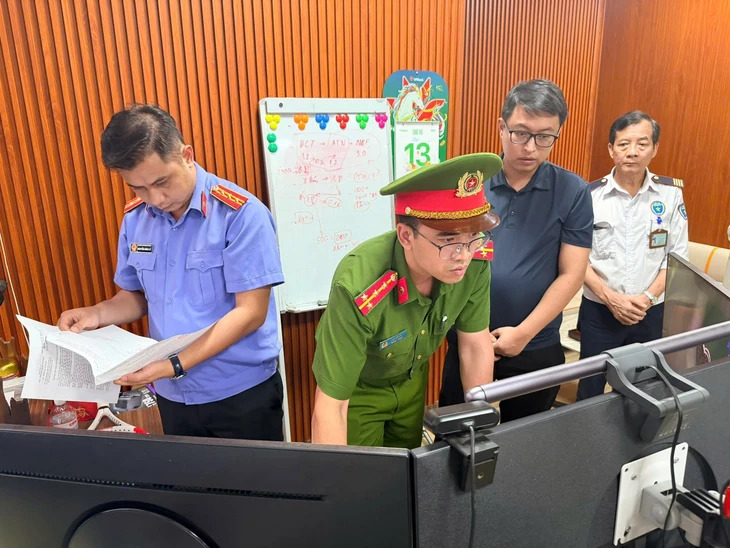 Khởi tố vụ án đầu tiên trên cả nước liên quan dùng Windows và Microsoft Office lậu